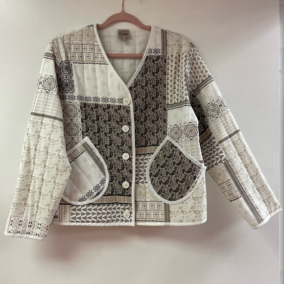 Como Vintage Jackets & Blazers - Como Vintage gray cream patchwork quilted jacket M